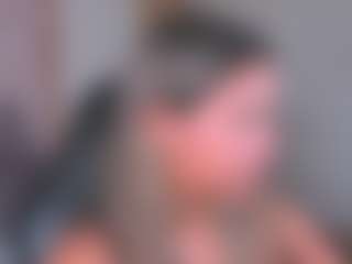 dulcelyra's Live Sex Cam Show