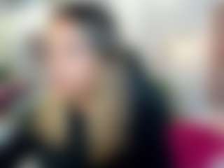 dulcelyra's Live Sex Cam Show