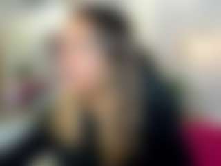 dulcelyra's Live Sex Cam Show