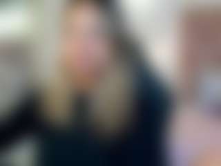 dulcelyra's Live Sex Cam Show