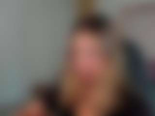 dulcelyra's Live Sex Cam Show