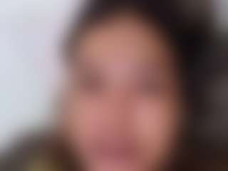 dulcelyra's Live Sex Cam Show
