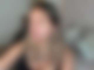 dulcelyra's Live Sex Cam Show