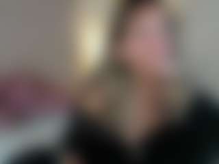 dulcelyra's Live Sex Cam Show