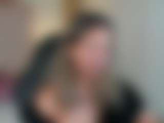 dulcelyra's Live Sex Cam Show