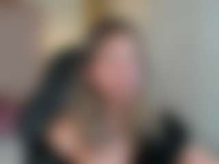dulcelyra's Live Sex Cam Show