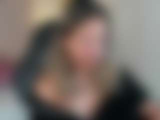 dulcelyra's Live Sex Cam Show