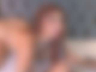 Live cam show with ISABELLA - Mature Young Adult on camtv