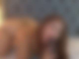 Live cam show with ISABELLA - Shaved Pussy MILF on Camsoda Late Night