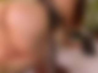 ISABELLA MILF webcam performer live streaming