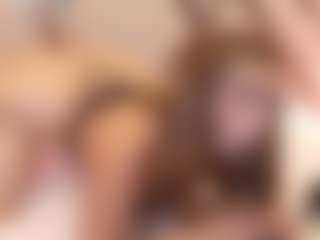 ISABELLA MILF webcam performer live streaming