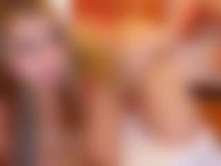 Live cam show with ISABELLA - Striptease MILF on crypto-cams