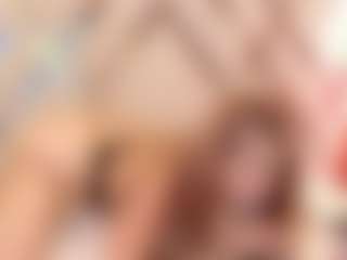 ISABELLA MILF webcam performer live streaming