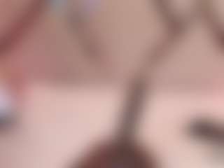 ISABELLA MILF webcam performer live streaming