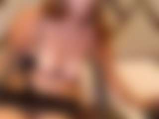 Live cam show with ISABELLA - Small Tits Mature on milfzrlive.com