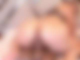 ISABELLA's Live Sex Cam Show