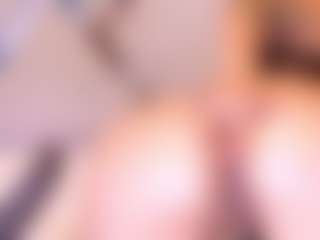 Live cam show with ISABELLA - Smoking on Camsoda