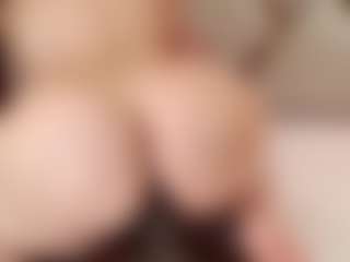 ISABELLA's Live Sex Cam Show