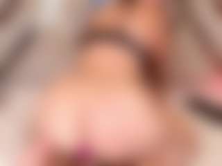 Live cam show with ISABELLA - Striptease Young Adult on xfollow cams