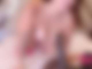 Live cam show with ISABELLA - Normal on liverealitysex.com