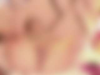 Spettacolo in cam dal vivo con ISABELLA - Tattoos su Camsoda