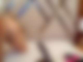 Live cam show with ISABELLA - Average on Cam Slut