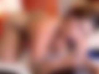 Live cam show with ISABELLA - Fetish on SmokeAndPoke