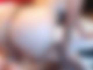 ISABELLA's Live Sex Cam Show