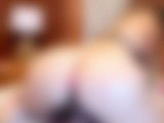 Live cam show with ISABELLA - Average on WildCum
