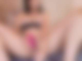 Live cam show with MaraaX - Body Massage on Milfs Live