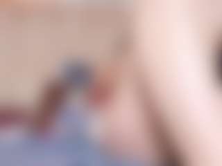 Live cam show with MaraaX - Thin on TastyBlacksLive