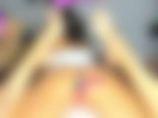 R-e-l-a-x1's Live Sex Cam Show