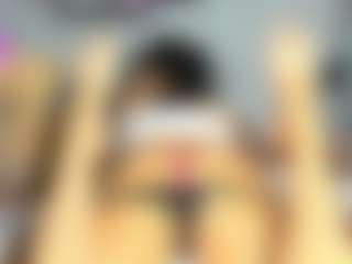 Live cam show with R-e-l-a-x1 - Teen (18+) on Gym Cam Girls