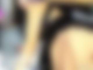 Live cam show with R-e-l-a-x1 - Living Room on madthumbs