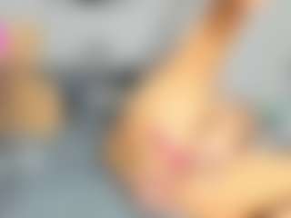 R-e-l-a-x1's Live Sex Cam Show