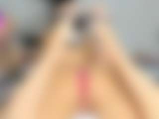 R-e-l-a-x1's Live Sex Cam Show