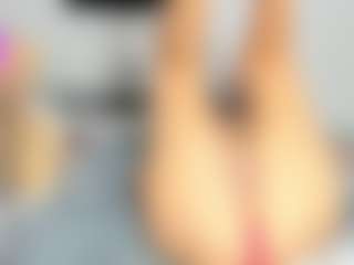 R-e-l-a-x1's Live Sex Cam Show