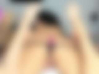 R-e-l-a-x1 MILF webcam performer live streaming