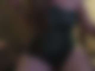 Live cam show with Rosee-smith - Mature on crypto-cams