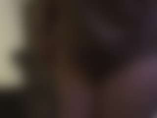 Live cam show with Rosee-smith - Brown Eyes on xDating
