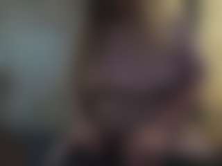 Live cam show with Rosee-smith - Italian on Camsoda Late Night | colombia