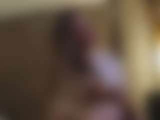 Live cam show with Rosee-smith - Mature on Hubzter Live