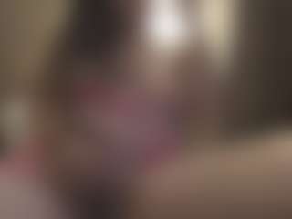 Live cam show with Rosee-smith - Athletic on AdultVida.com