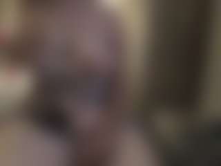 Live cam show with Rosee-smith - Brown Eyes Mature on Camsoda