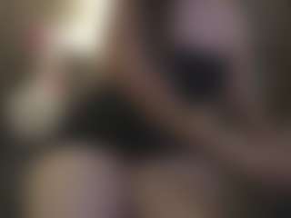 Live cam show with Rosee-smith - Natural on CamSodaAdn