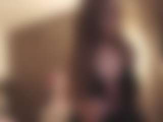 Live cam show with Rosee-smith - Mature on SquirtSoMuch