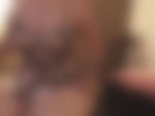 Rosee-smith's Live Sex Cam Show