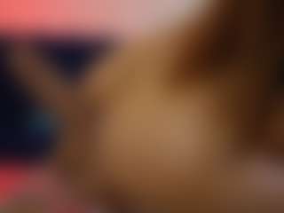 Live cam show with SisiVonDee - Small Tits on Ass Tok