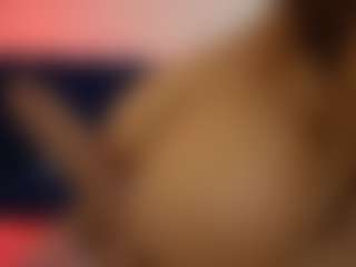 SisiVonDee's Live Sex Cam Show