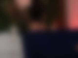 Live cam show with SisiVonDee - Red Hair on intimatelivegirls.com